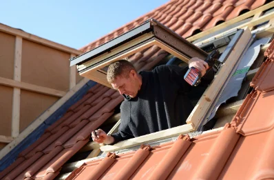 Pose de fenêtres de toit Velux au Parcq